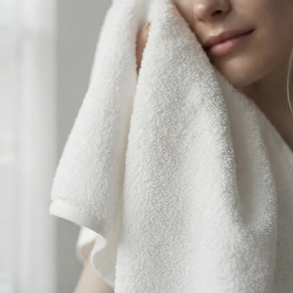 16S Satin Border Plain-Weave Face Towel — Image 3
