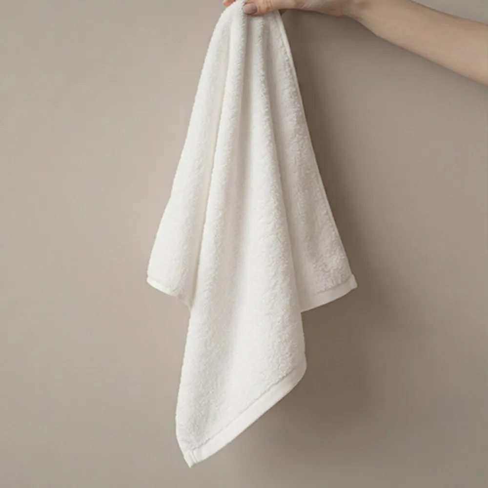 21S/2 & 32S/2 Satin Border Plain-Weave Face Towel — Image 5